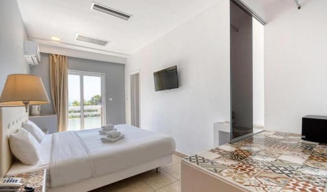 Astron-Hotel-34.jpg