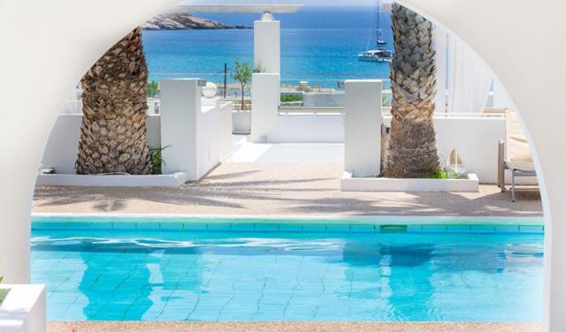 Marcos-Beach-Hotel-3.jpg