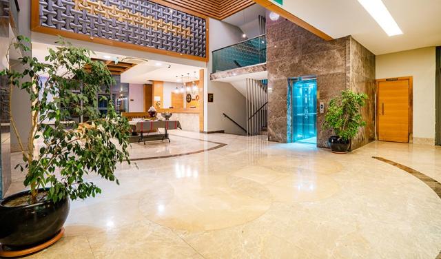 Orfeus-Queen-Mimari-Hotel-10.jpg
