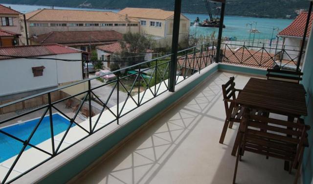 Vassiliki-Bay-22.jpg