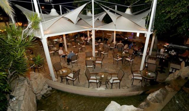 Dyonisos-Hotel-9.jpg