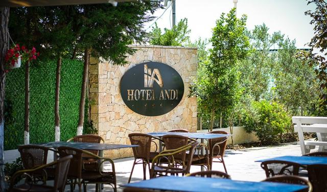Andi-Hotel-7.jpg