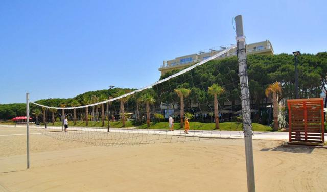 Sandy-Beac (1).jpg
