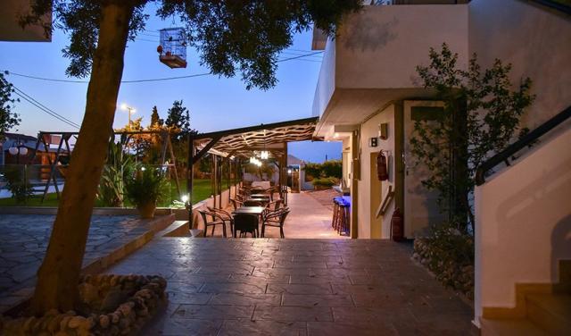 Iraklis-Apartments-81.jpg