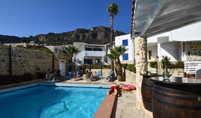 Elenis-Apartments-3.jpg