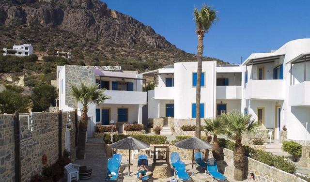 Elenis-Apartments-14.jpg