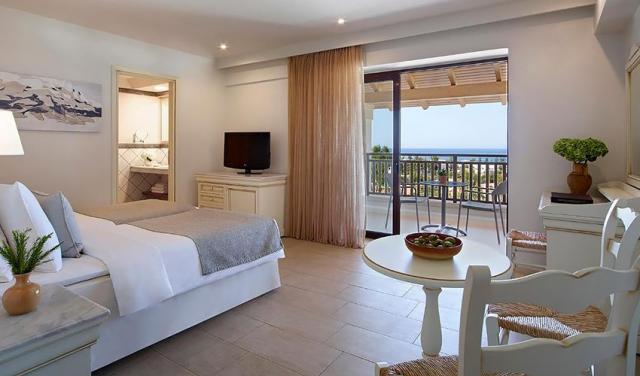 Creta-Maris-Beach-29.jpg