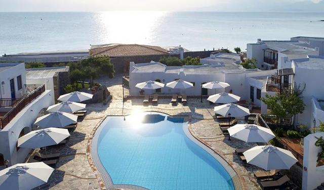 Creta-Maris-Beach-3.jpg