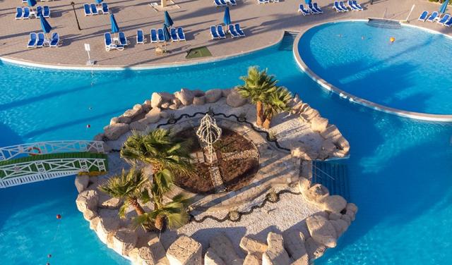 Amwaj-Oyoun-Beach-Resort-Hotel-47.jpg