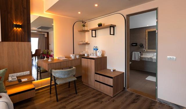 Amwaj-Oyoun-Beach-Resort-Hotel-32.jpg