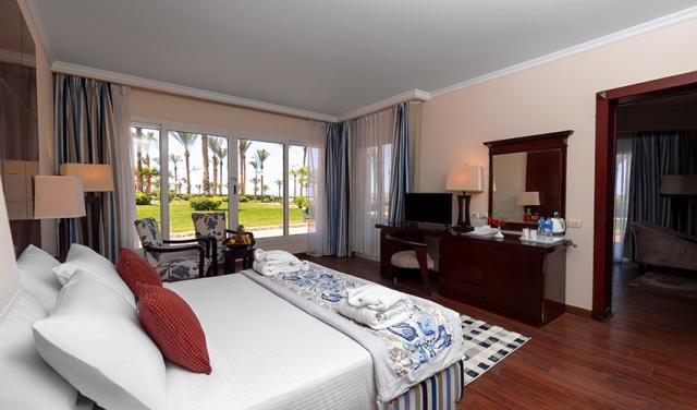 Amwaj-Oyoun-Beach-Resort-Hotel-51.jpg
