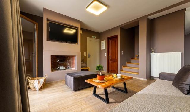 Skiathos-Avaton-Suites-23.jpg