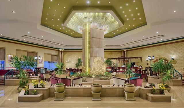 Dreams-Resorts-15.jpg