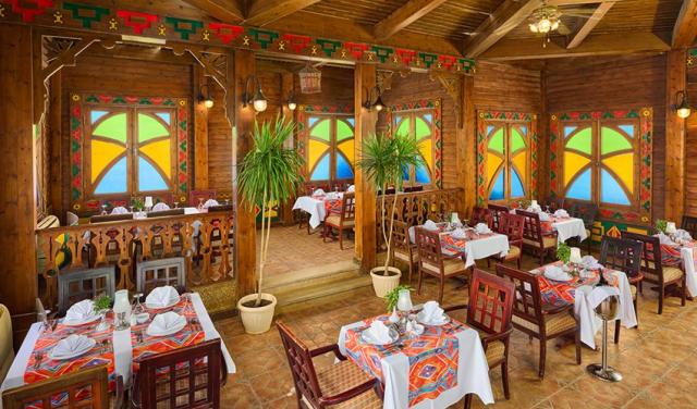 Dreams-Resorts-17.jpg