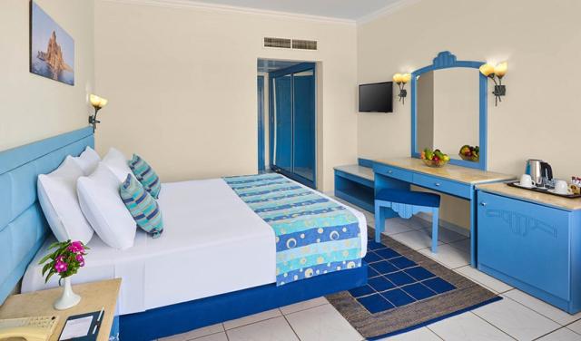 Dreams-Resorts-18.jpg