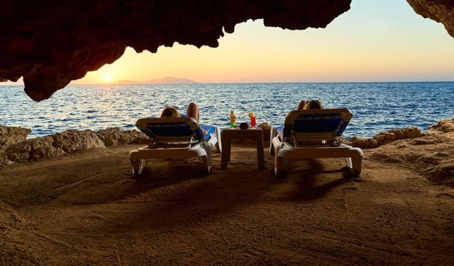 Dreams-Resorts-3.jpg