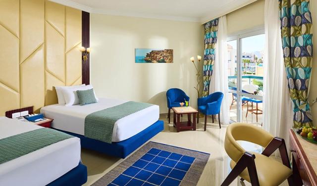 Dreams-Resorts-24.jpg