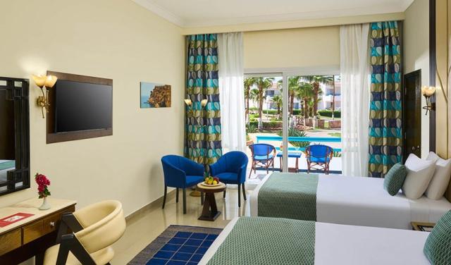 Dreams-Resorts-31.jpg