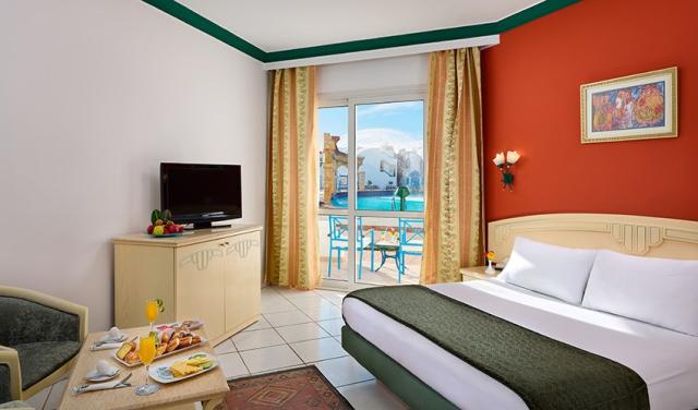 Dreams-Resorts-32.jpg