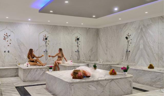 Dreams-Resorts-6.jpg