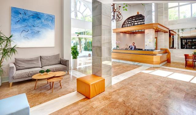 Grupotel-Alcudia-Suite-Hotel-6.jpg