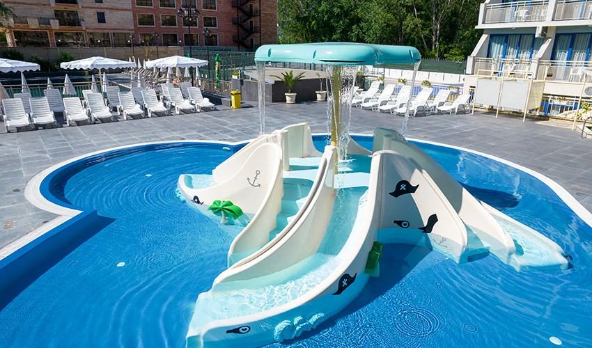Aquamarine-Hotel-11.jpg