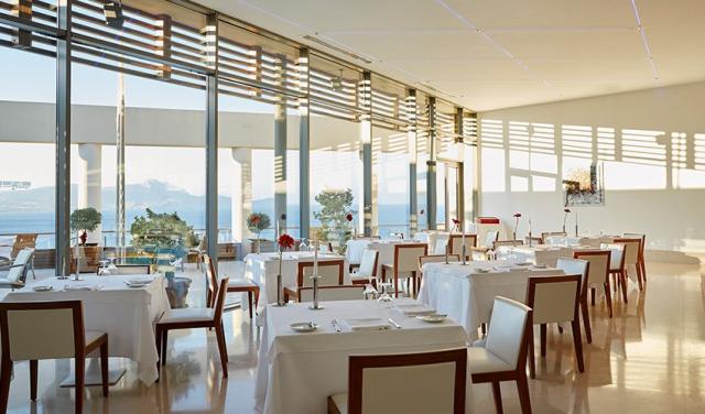 Lindos-Blu-Luxury-Hotel-6.jpg