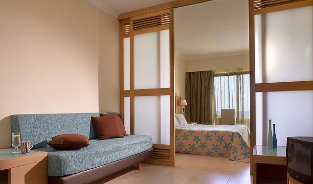 Hotel-Melia-Cosmopolitan-9.jpg