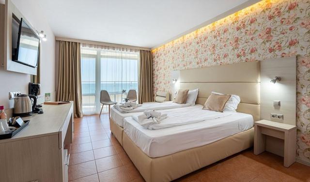 Aphrodite-Beach-Hotel-33.jpg