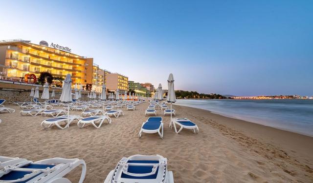 Aphrodite-Beach-Hotel-5.jpg