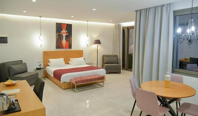 Mythical-Hotel-17.jpg