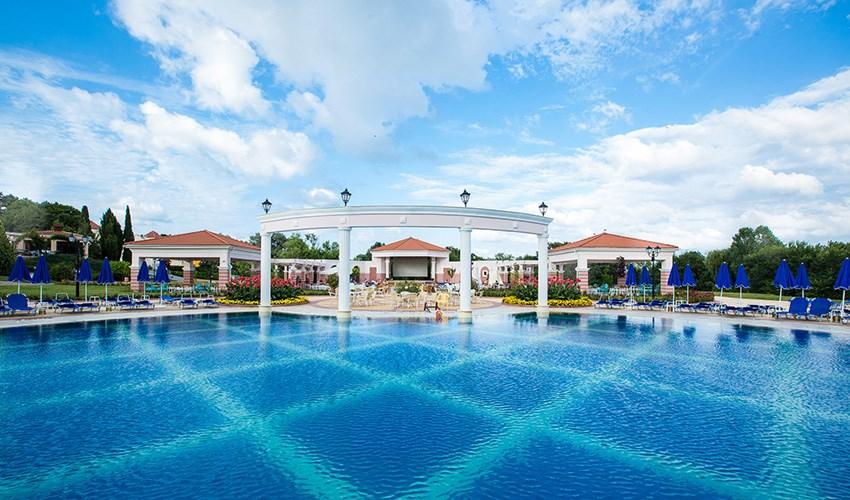 Duni Royal Resort