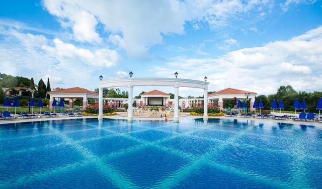 Duni Royal Resort
