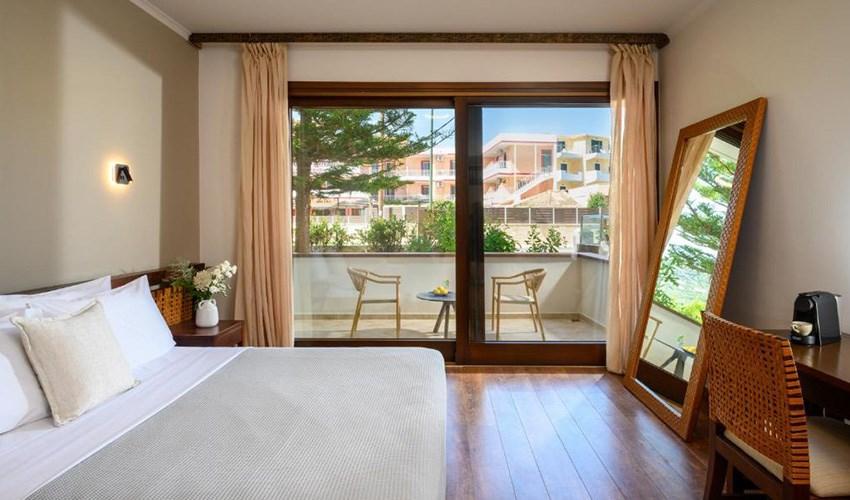 Elisso-Hotel-13.jpg