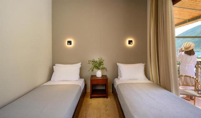 Elisso-Hotel-21.jpg