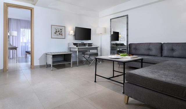 Jaz-Elite-Casa-Del-Mar-Beach-36.jpg