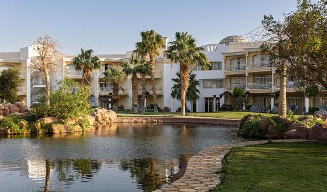 Palm-Royale-Resort-2.jpg