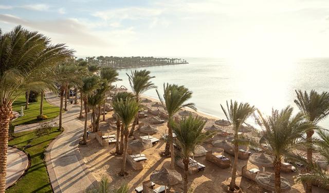 Palm-Royale-Resort-12.jpg