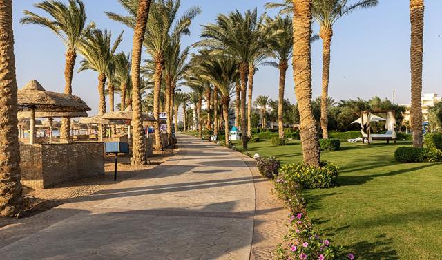 Palm-Royale-Resort-18.jpg
