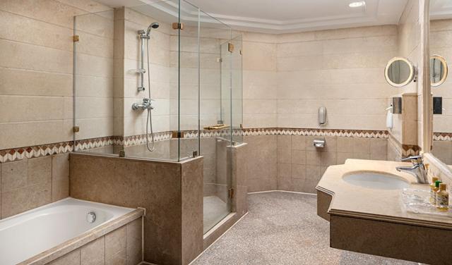 Palm-Royale-Resort-43.jpg