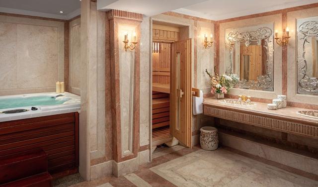 Palm-Royale-Resort-51.jpg