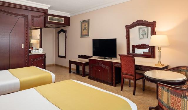 Palm-Royale-Resort-61.jpg
