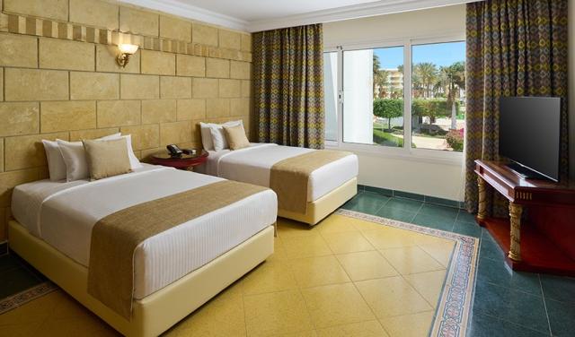 Palm-Royale-Resort-66.jpg