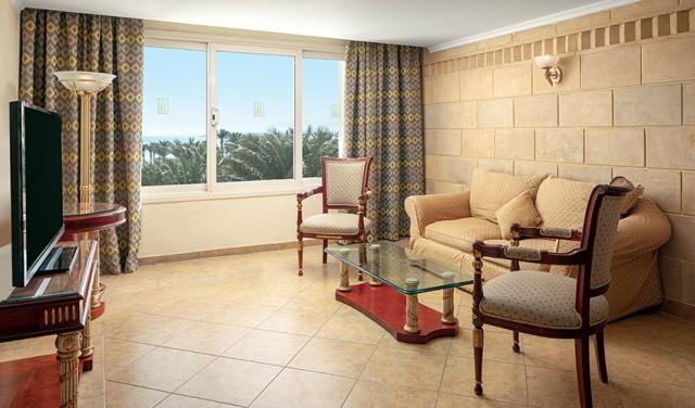 Palm-Royale-Resort-76.jpg