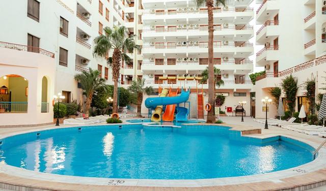 Empire Hotel Aqua Park