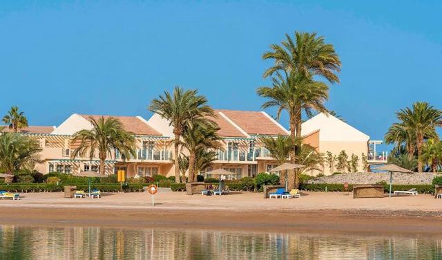 Hotel-Movenpick-Resort-Spa-Gouna-28.jpg