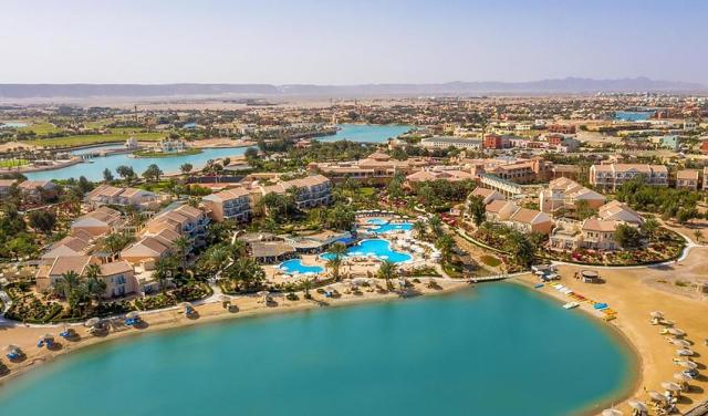 Hotel-Movenpick-Resort-Spa-Gouna-7.jpg