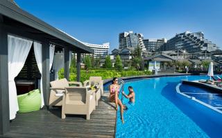 Limak Lara De Luxe Hotel & Resort
