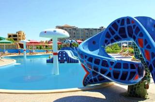 Sunrise Alora Aqua Park Resort