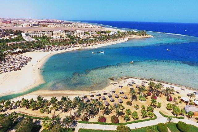 Brayka Bay Resort